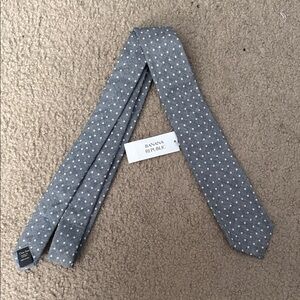 Banana Republic Men's Tie in Gray with White Dots